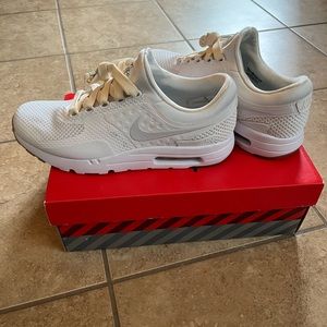 Nike Air Max Zero QS